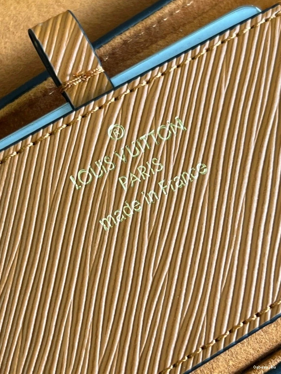 LOUIS VUITTON MM TWIST 0511